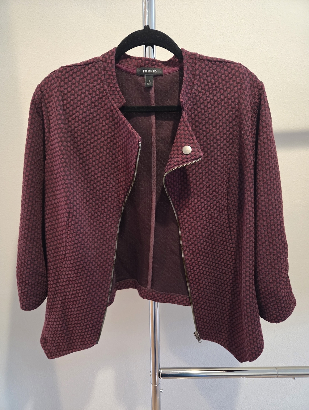Torrid Plum Textured Zip Jacket 3/4 Sleeve Size 2